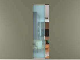 Алюминевая перегородка skr1_01_ Алюминий тёплый серый Сатинированное голубое стекло, триплекс, 6мм. Цвет Алюминий тёплый серый. Материал Алюминий в эмали. Коллекция Перегородка Formato скрытый пенал 1 створка. Картинка.